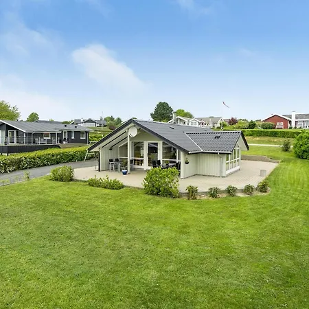 Brombaervaenget Xi Ferienhaus *